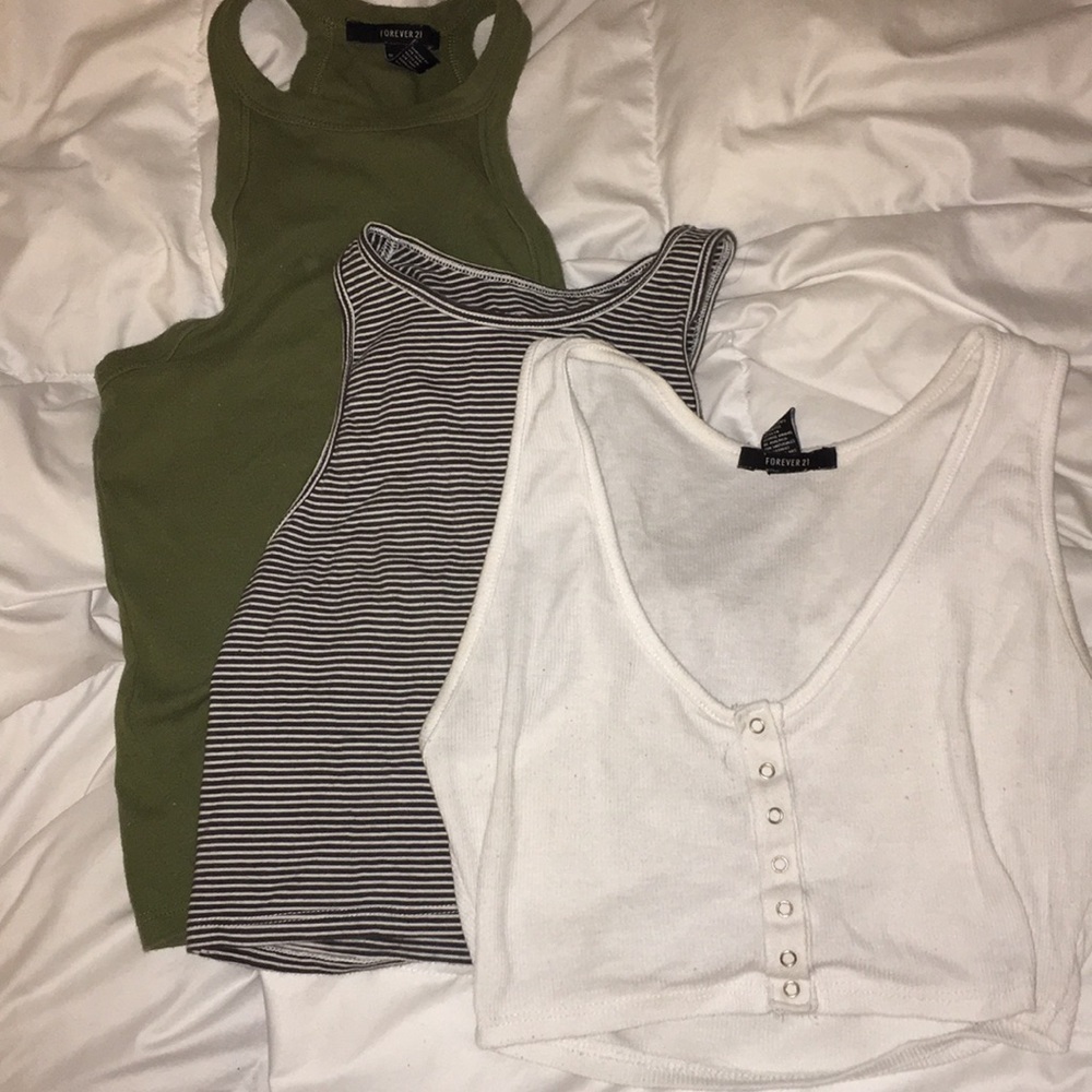 Forever 21 tanks